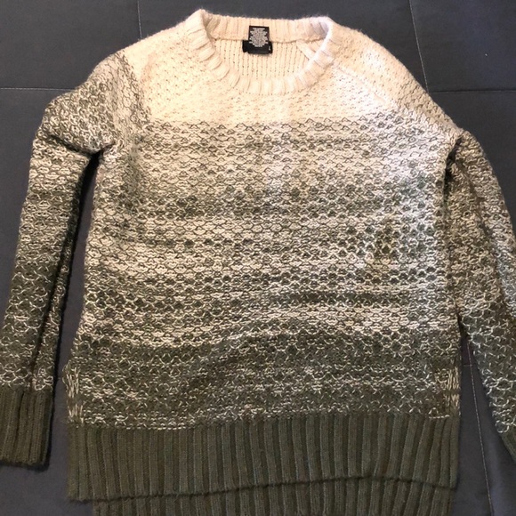 Green/beige sweater - Picture 1 of 2